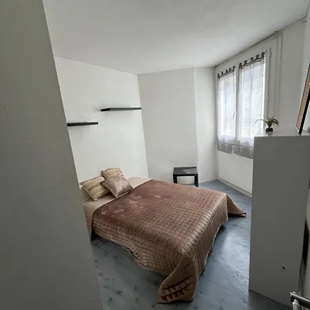 2 Avec Parking Privatif * Béziers